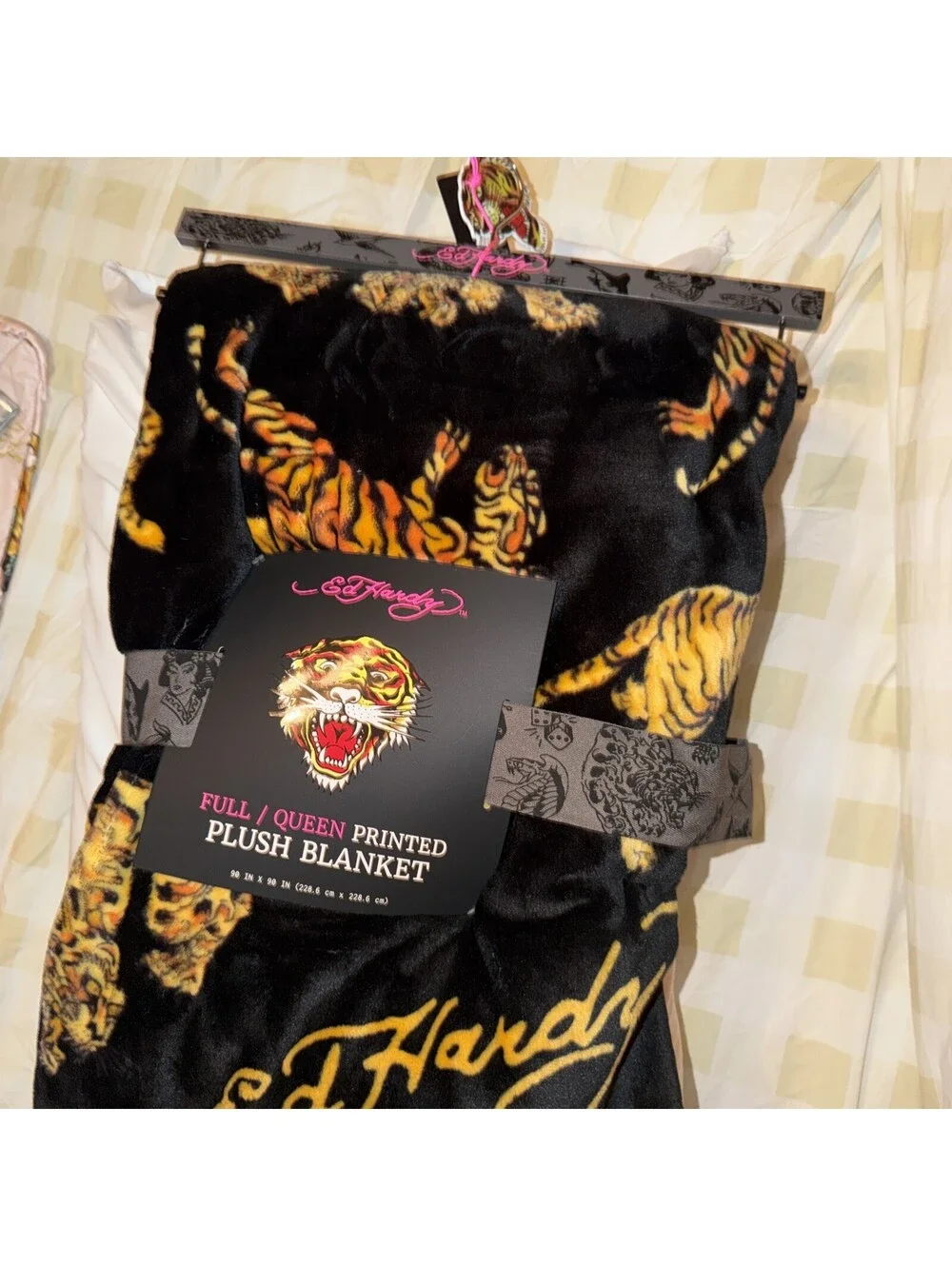 Ed Hardy FULL/QUEEN Tiger Printed Black Throw Blanket Brand New 90x90 in